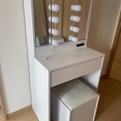 ドレッサー