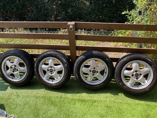 ミニクーパー／MINI Cooper ｽﾀｯﾄﾞﾚｽﾀｲﾔ&ﾎｲｰﾙｾｯﾄ