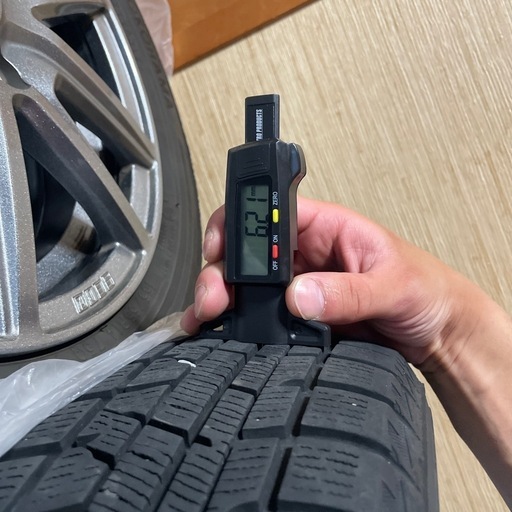 ホイール美品！155 65R14 スタッドレスタイヤ