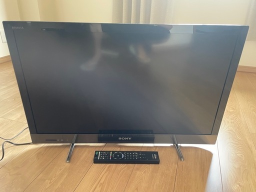 SONY 32型液晶テレビ　2011年製造