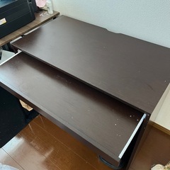 デスク、テーブル
の画像
