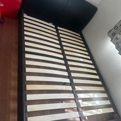 ダブルベッドフレーム