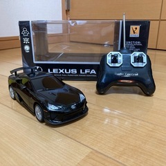 ラジコン　1/24スケールLEXUS 
LFA　　