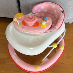 赤ちゃん　歩行器の画像