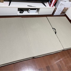 シンプルサイズ折りたたみ式マットレス