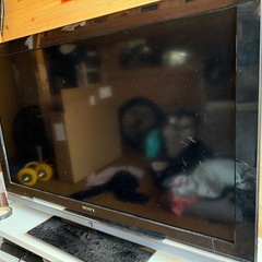 ジャンク40型液晶テレビ