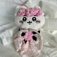 ぽてたま ちいかわ   ピンクのお花ドレス、ヘッドバンド、レース...