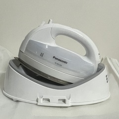 壊れたスチームアイロンPanasonic　NI-WL503パナソニック白の画像