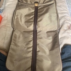 スーツバックの画像