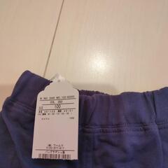 子供の洋服の画像