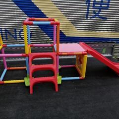 【配達無料】[引取半額]幼児用ジャングルジム　キティちゃん顔の画像