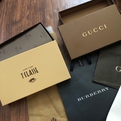 ブランド品空き箱・紙袋の画像