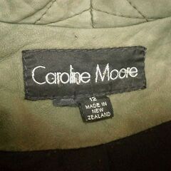 ◆キャロラインムーア caroline moore レザーコート 中古品
