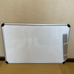 オフィス用家具　ホワイトボード