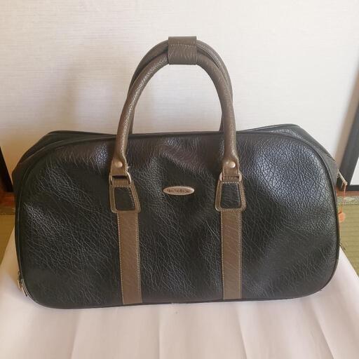 キャリー式旅行用バック