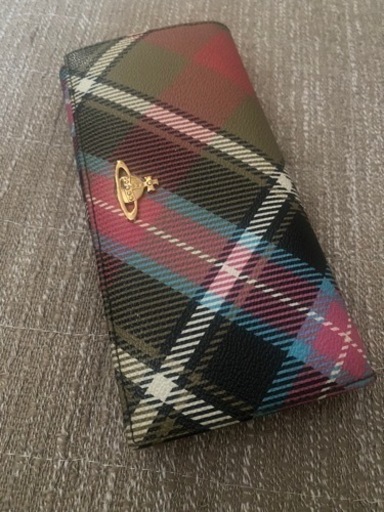 Vivianne Westwood 長財布人気柄美品