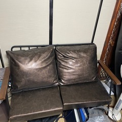 お値下げ致しました。2人掛けソファー