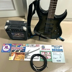 FERNANDES中古ギター　ミニアンプ＆各種教則本つき　初めてギターを購入する方にお勧め！の画像