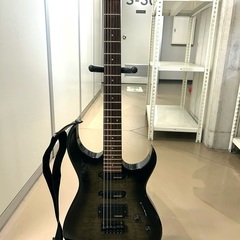 FERNANDES中古ギター　ミニアンプ＆各種教則本つき　初めて...