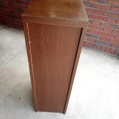 箪笥１　５段引出し　サイズ約29cm×45cm　高さ約93cmの画像