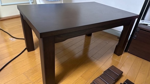 定価35000円　テーブルコタツ