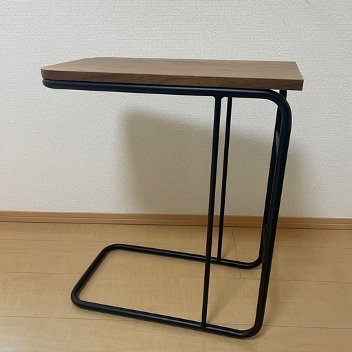 ニトリ　サイドテーブル