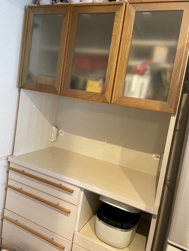 【日本製】レンジ台　食器棚　お譲りします