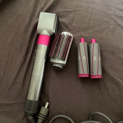 dyson ヘアドライヤー