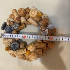 コルクリース　
ワインコルクのハンドメイドリースの画像