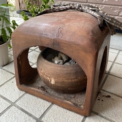 骨董　昔の豆炭こたつ？