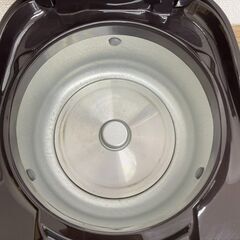 象印 ZOJIRUSHI マイコン炊飯ジャー NL-BC05型 2019年製の画像