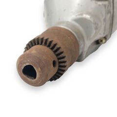 24Y512 ジ SHINKO 13mm電気ドリル T-13DL-1 電動工具 チャックキー無し 中古品の画像