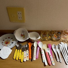 ベビー用品、食器など