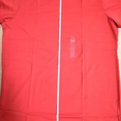 未使用 メンズ L  赤ティシャツ  ユニクロの画像