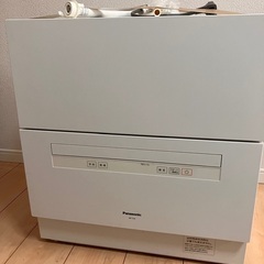 コロナ スペースネオ床暖 石油ストーブ FF式 2015年製 UH コロナ スペースネオ床暖 石油ストーブ FF式 2015年製 UH