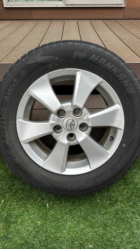 スタッドレスタイヤ 4本セット 215
/60/16