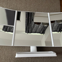 新品化粧鏡　卓上三面鏡の画像