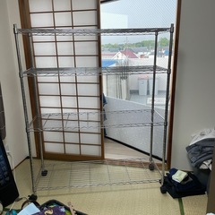 スチールラックの画像