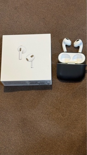 タイムセール　AirPods3 Lightning端子