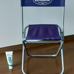 アウトドア用折りたたみチェア