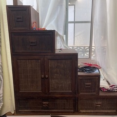 本日のみ1000円でお譲り！ アジアン家具 階段型収納