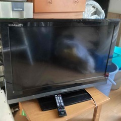 液晶３２型テレビ　無料で差し上げます