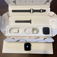 Apple Watch Series 5 
