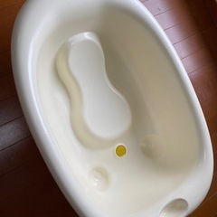 ベビーバス（コンビ）の画像