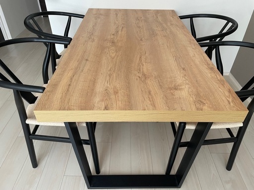 ダイニングテーブル&ダイニングチェア