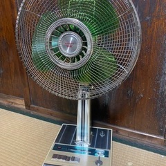 昭和の扇風機。レア物⁉️