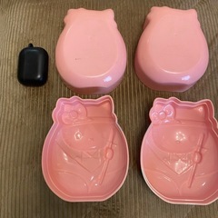 キティーちゃん弁当2つの画像