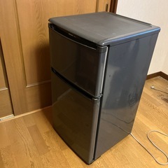 決まりました。差し上げます！小型冷蔵庫