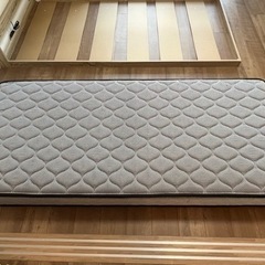 【0円、あげます】85cm幅シングルベッドマットレス
