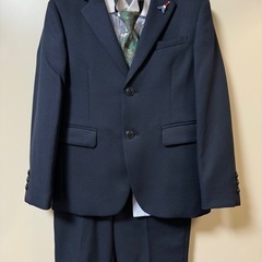 【美品！】120cm ELLE EN NOIRフォーマルスーツ　...
